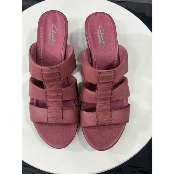 Clarks Strappy Slip On Sandals Women Size 7 Rose Mauve Leather Low Heel Comfort - Picture 7 of 15